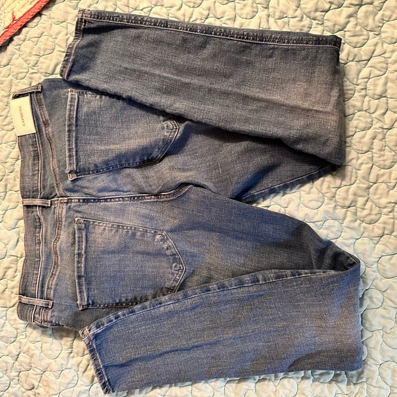 Express - Picture 2 of 8